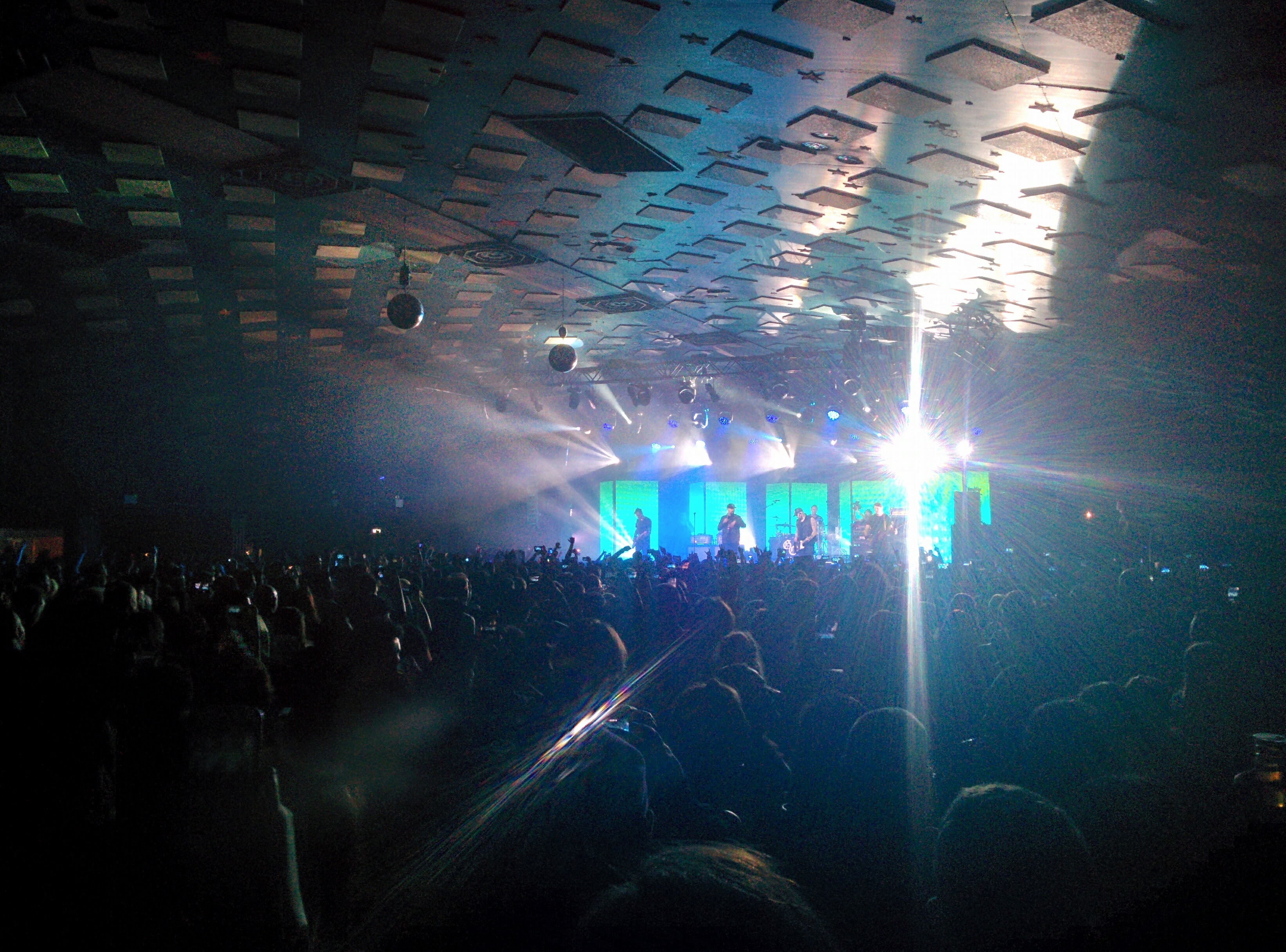 nothing, nowhere. – Barrowland; Glasgow, 2017