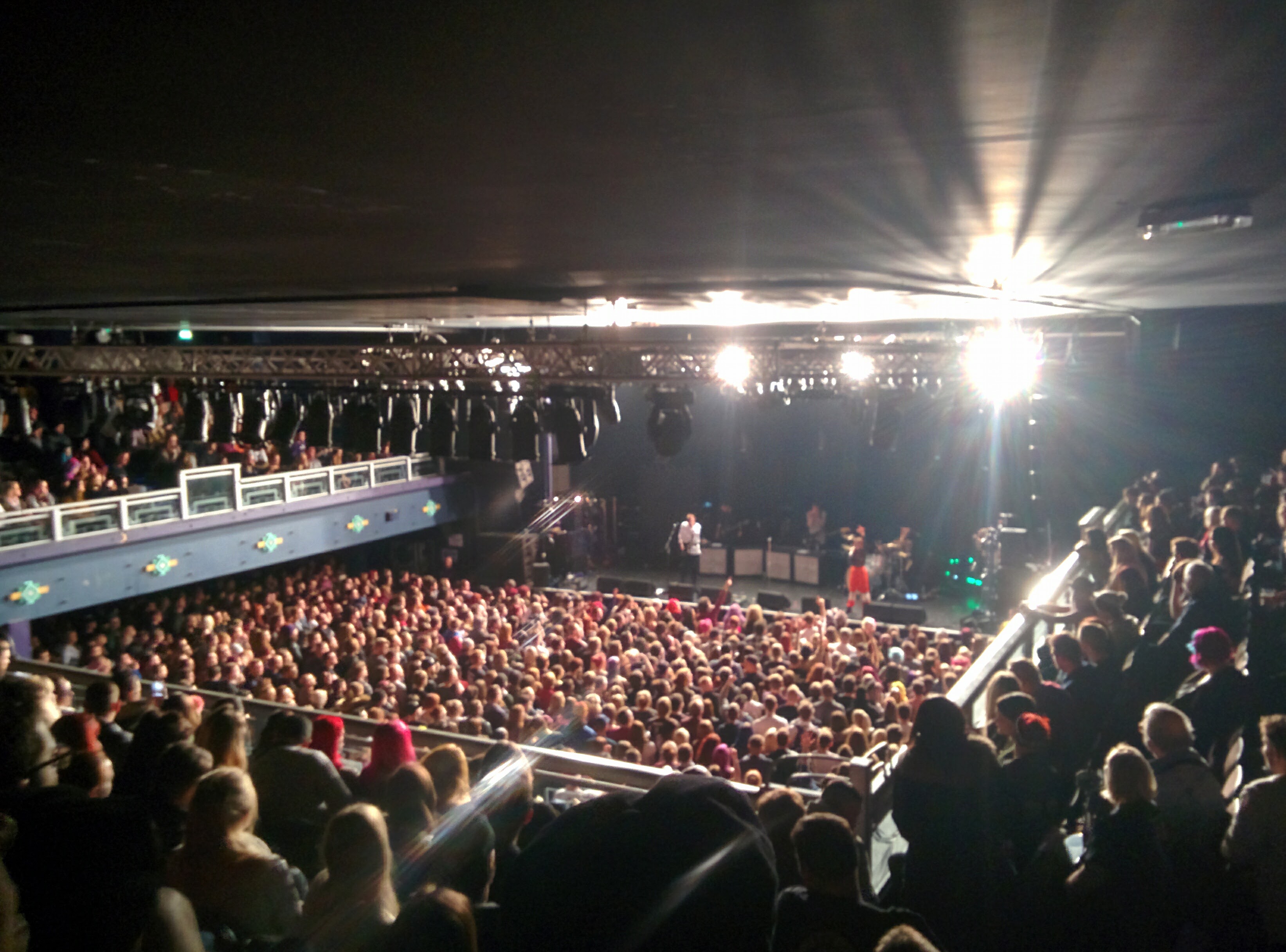 nothing, nowhere. – Rock City, Nottingham 2017